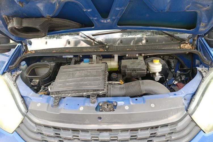 Used Iveco Eurocargo 2021 2.0T Manual Super-Rui Short Wheelbase High-Roof Side-Sliding Door F1A Engine Bay