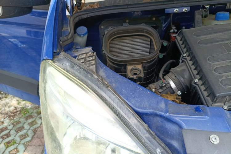Used Iveco Eurocargo 2021 2.0T Manual Super-Rui Short Wheelbase High-Roof Side-Sliding Door F1A Engine Bay Right