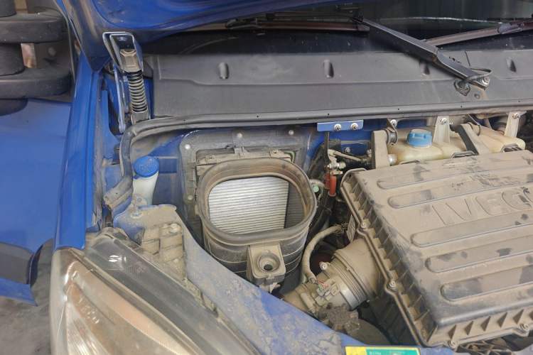 Used Iveco Eurocargo 2021 2.0T Manual Super Rui Long Wheelbase Short Overhang High Roof Side-Sliding Door F1A Engine Bay Right