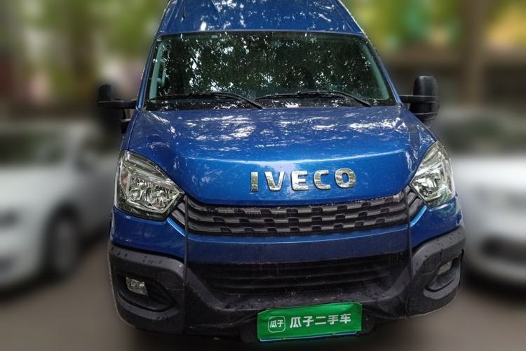 Used Iveco Eurocargo 2021 3.0T Automatic Chaorui Short Wheelbase High-Roof Manual Door F1C Front