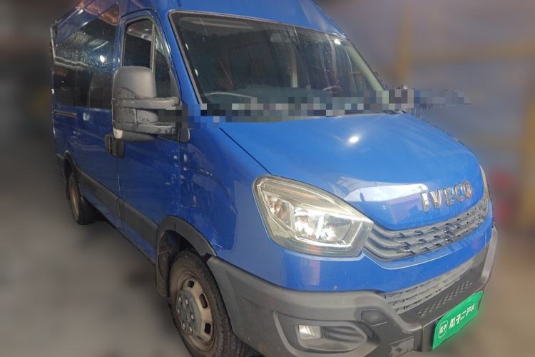 Used Iveco Eurocargo 2021 2.0T Manual Super Rui Long Wheelbase Short Overhang High Roof Side-Sliding Door F1A Front Right 45 Deg