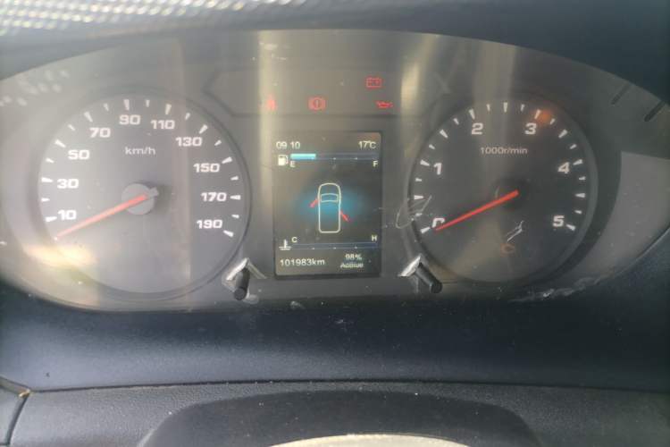 Used Iveco Eurocargo 2021 2.0T Manual Super Rui Short Wheelbase High-Roof Manual Door F1A Instrument Cluster