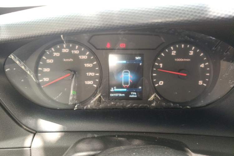 Used Iveco Eurocargo 2021 2.0T Manual Super-Rui Short Wheelbase High-Roof Side-Sliding Door F1A Instrument Cluster