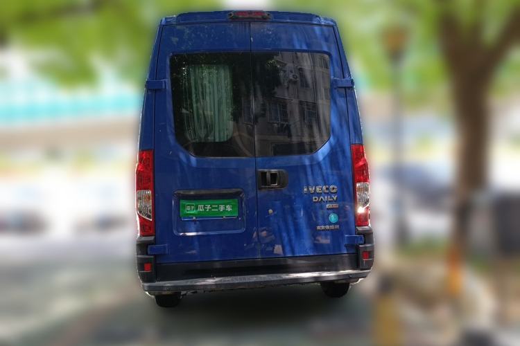 Used Iveco Eurocargo 2021 2.0T Manual Super-Rui Short Wheelbase High-Roof Side-Sliding Door F1A Rear