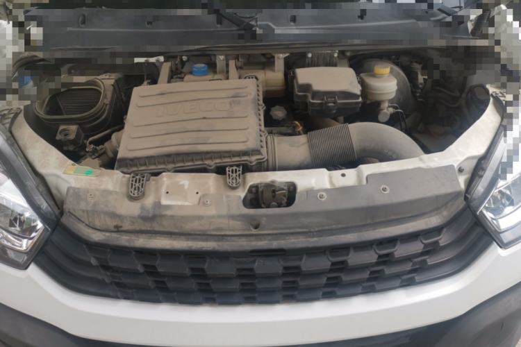 Used Iveco Eurocargo 2021 2.0T Manual Super-Rui Short Wheelbase High-Roof Side-Sliding Door F1A Engine Bay