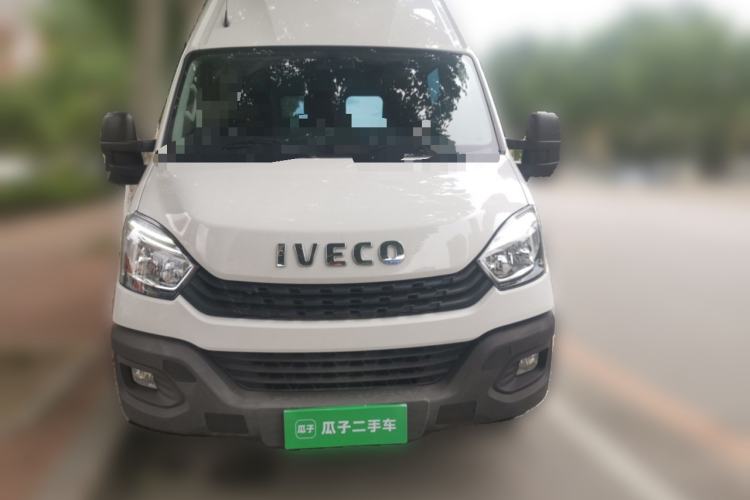 Used Iveco Eurocargo 2021 2.0T Manual Super-Rui Short Wheelbase High-Roof Side-Sliding Door F1A Front