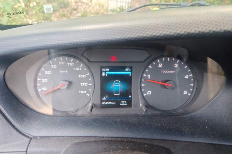 Used Iveco Eurocargo 2021 2.0T Manual Super Rui Long Wheelbase Short Overhang High Roof Side-Sliding Door F1A Instrument Cluster