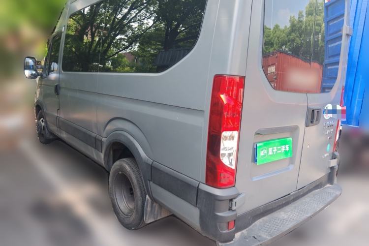 Used Iveco Eurocargo 2021 2.0T Manual Super Rui Long Wheelbase Short Overhang High Roof Side-Sliding Door F1A Rear Left 45 Deg