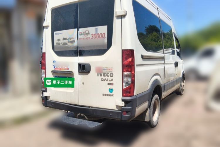 Used Iveco Eurocargo 2021 2.0T Manual Super Rui Long Wheelbase Short Overhang High Roof Side-Sliding Door F1A Rear Right 45 Deg