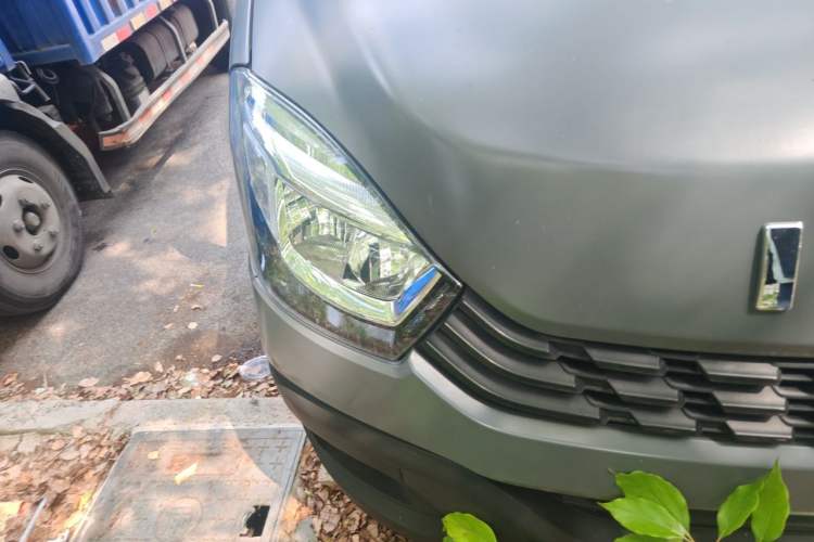 Used Iveco Eurocargo 2021 2.0T Manual Super Rui Long Wheelbase Short Overhang High Roof Side-Sliding Door F1A Right Front Headlight
