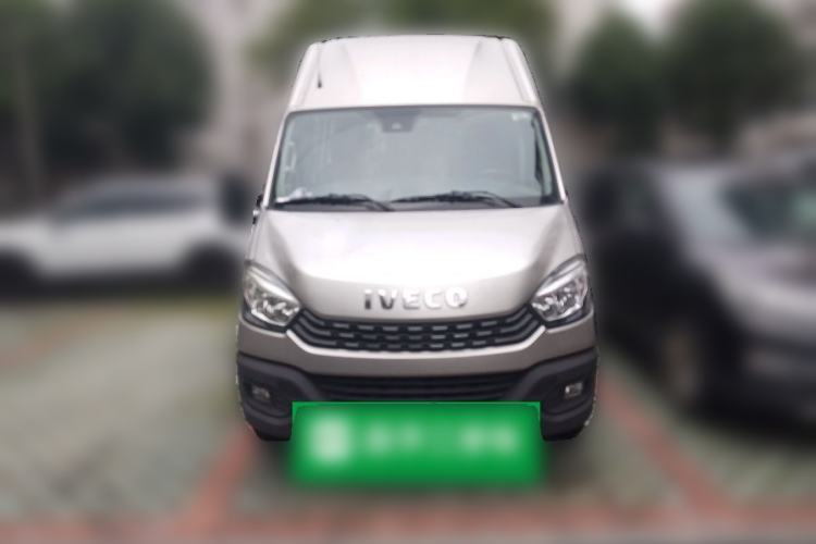 Used Iveco Eurocargo 2021 3.0T Automatic Chaorui Short Wheelbase High-Roof Side-Sliding Door F1C Exterior 1