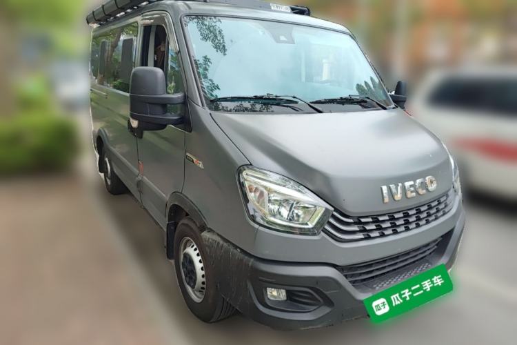 Used Iveco Eurocargo 2021 3.0T Automatic Chao Rui Short Wheelbase Low-Roof Side-Sliding Door F1C Front Right 45 Deg