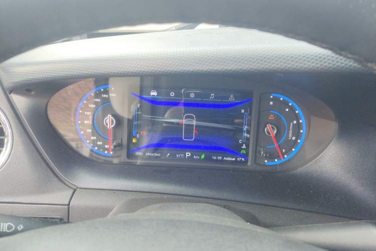 Used Iveco Eurocargo  Instrument Cluster