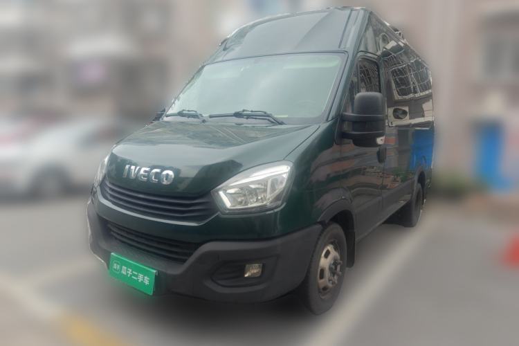 Used Iveco Eurocargo 2021 2.0T Manual Super-Rui Long Wheelbase Short Overhang High Roof Manual Doors F1A Guazi used car, China used car export, Used car for sale, Used  cars, Cheapest cars for sale