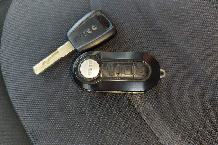 Used Iveco Eurocargo 2021 2.0T Manual Super-Rui Short Wheelbase Low-Roof Side-Hinged Door F1A Vehicle Key