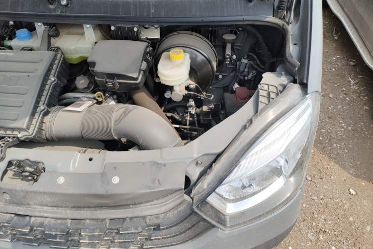 Used Iveco Eurocargo 2021 2.0T Manual Super-Rui Short Wheelbase High-Roof Side-Sliding Door F1A Engine Bay Left