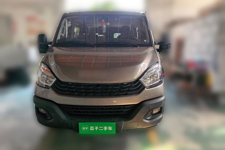 Used Iveco Eurocargo 2021 2.0T Manual Super-Rui Short Wheelbase High-Roof Side-Sliding Door F1A Front