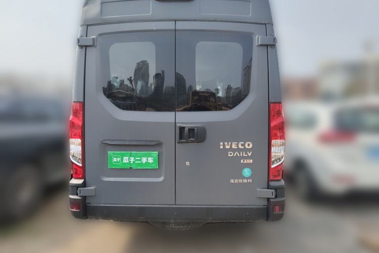 Used Iveco Eurocargo 2021 2.0T Manual Super-Rui Short Wheelbase High-Roof Side-Sliding Door F1A Rear