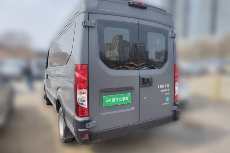 Used Iveco Eurocargo 2021 2.0T Manual Super-Rui Short Wheelbase High-Roof Side-Sliding Door F1A Rear Left 45 Deg