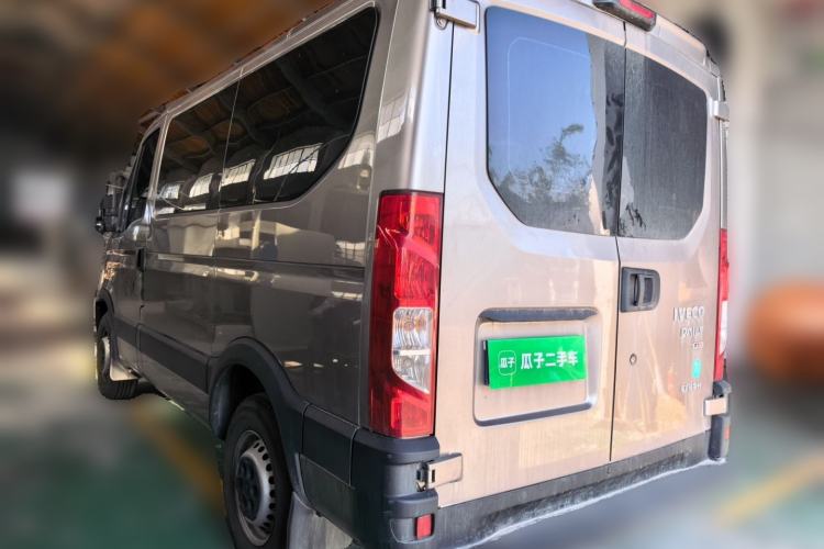 Used Iveco Eurocargo 2021 2.0T Manual Super-Rui Short Wheelbase High-Roof Side-Sliding Door F1A Rear Left 45 Deg