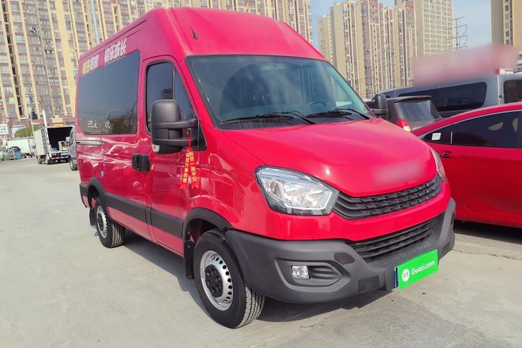 Used Iveco Eurocargo 2021 2.0T Manual Super-Rui Short Wheelbase High-Roof Side-Sliding Door F1A Exterior 2
