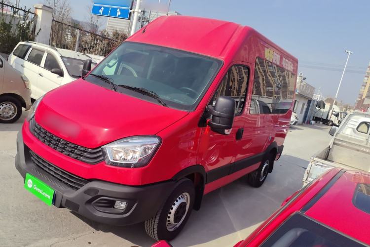 Used Iveco Eurocargo 2021 2.0T Manual Super-Rui Short Wheelbase High-Roof Side-Sliding Door F1A Exterior 3