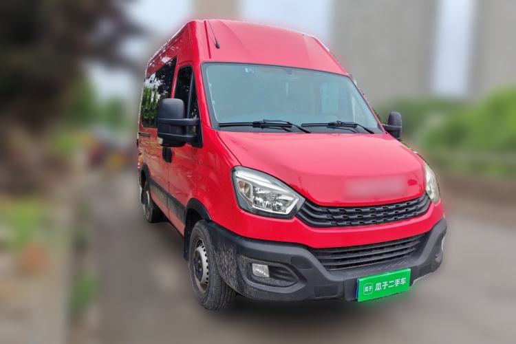 Used Iveco Eurocargo 2021 2.0T Manual Super-Rui Short Wheelbase High-Roof Side-Sliding Door F1A Front Right 45 Deg