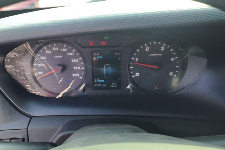 Used Iveco Eurocargo 2021 2.0T Manual Super-Rui Short Wheelbase High-Roof Side-Sliding Door F1A Instrument Cluster
