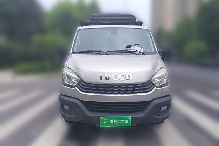 Used Iveco Eurocargo 2021 3.0T Automatic Chao Rui Short Wheelbase Low-Roof Side-Sliding Door F1C Front