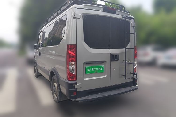 Used Iveco Eurocargo 2021 3.0T Automatic Chao Rui Short Wheelbase Low-Roof Side-Sliding Door F1C Rear Left 45 Deg