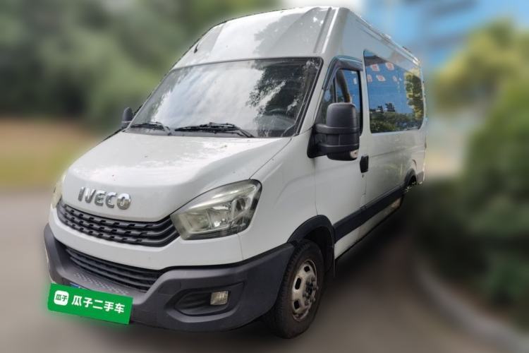 Used Iveco Eurocargo 2021 2.0T Manual Super Rui Long Wheelbase Short Overhang High Roof Side-Sliding Door F1A Guazi used car, China used car export, Used car for sale, Used  cars, Cheapest cars for sale