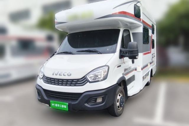 Used Iveco Eurocargo 2021 3.0T Automatic Chaorui Long-Wheelbase High-Roof Side-Sliding Door F1C (For Modification Only)