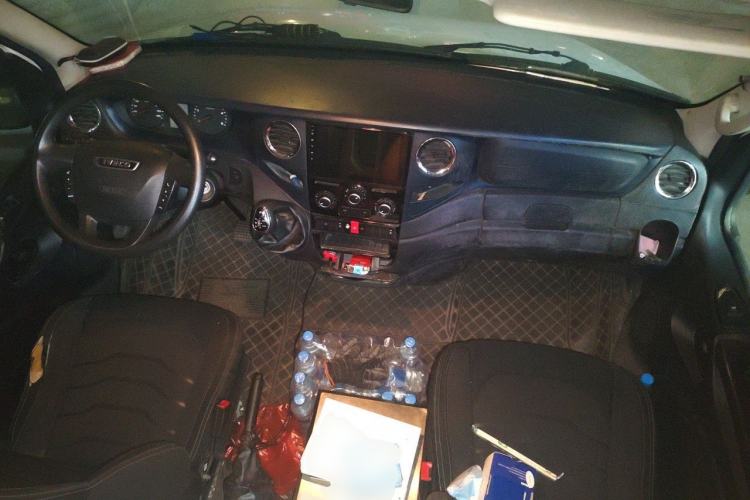 Used Iveco Eurocargo  Center Console