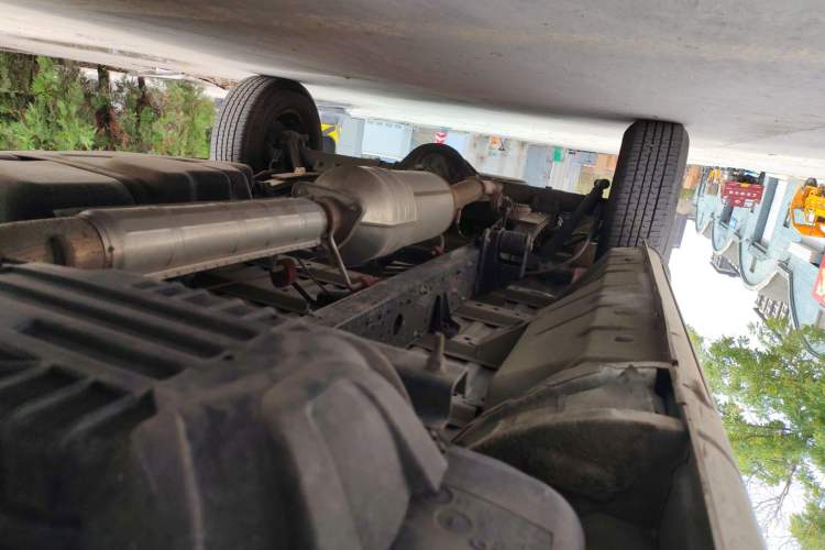 Used Iveco Eurocargo 2021 2.0T Manual Super-Rui Short Wheelbase Low-Roof Side-Hinged Door F1A Chassis Front Right