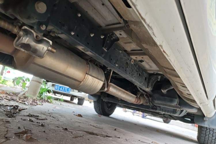 Used Iveco Eurocargo 2021 3.0T Automatic Chao Rui Short Wheelbase Low-Roof Side-Sliding Door F1C Chassis Rear Right