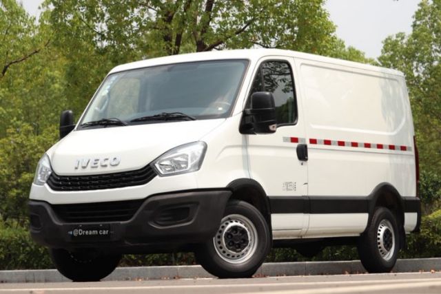 Used Iveco Eurocargo 2021 2.0T Manual - Yunrui Short Wheelbase Low-Roof Manual Door F1A