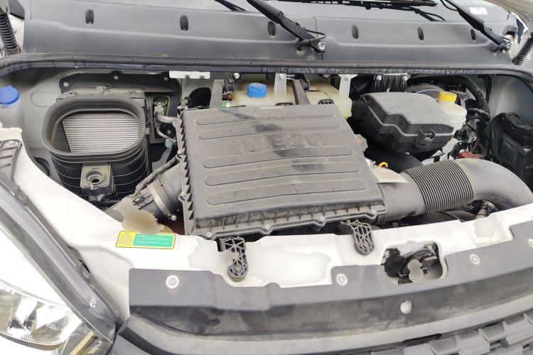 Used Iveco Eurocargo 2021 2.0T Manual Super-Rui Short Wheelbase High-Roof Side-Sliding Door F1A Engine Bay