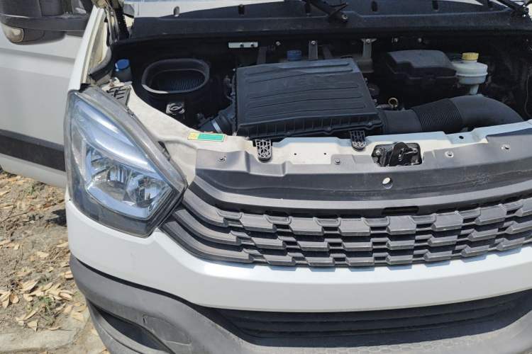 Used Iveco Eurocargo 2021 2.0T Manual Super Rui Long Wheelbase Short Overhang High Roof Side-Sliding Door F1A Engine Bay Right