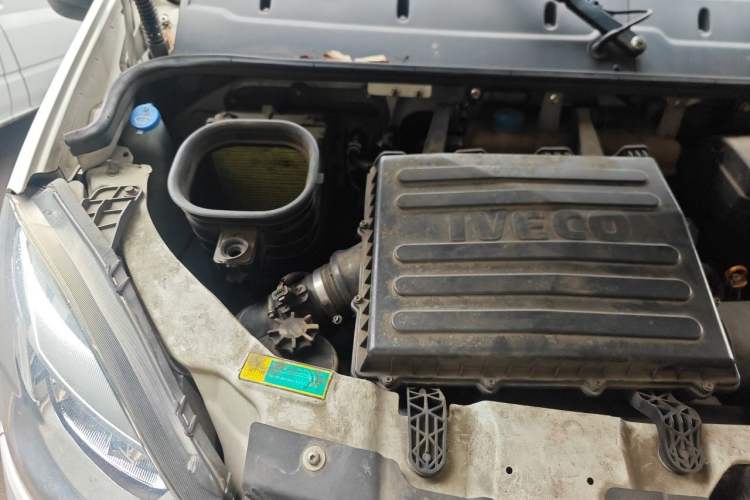 Used Iveco Eurocargo 2021 2.0T Manual - Yunrui Long Wheelbase Short Overhang High Roof Manual Doors – F1A Engine Bay Right