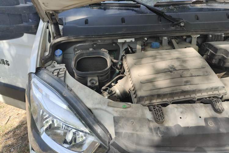 Used Iveco Eurocargo 2021 2.0T Manual - Yunrui Long Wheelbase Short Overhang High Roof Manual Doors – F1A Engine Bay Right