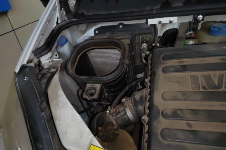 Used Iveco Eurocargo 2021 2.0T Manual Super-Rui Short Wheelbase Low-Roof Side-Hinged Door F1A Engine Bay Right