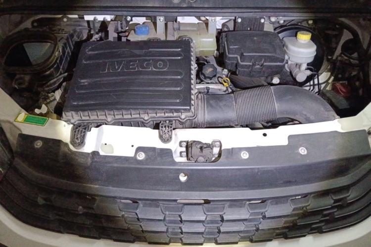 Used Iveco Eurocargo 2021 2.0T Manual Super-Rui Short Wheelbase Low-Roof Side-Hinged Door F1A Engine Bay