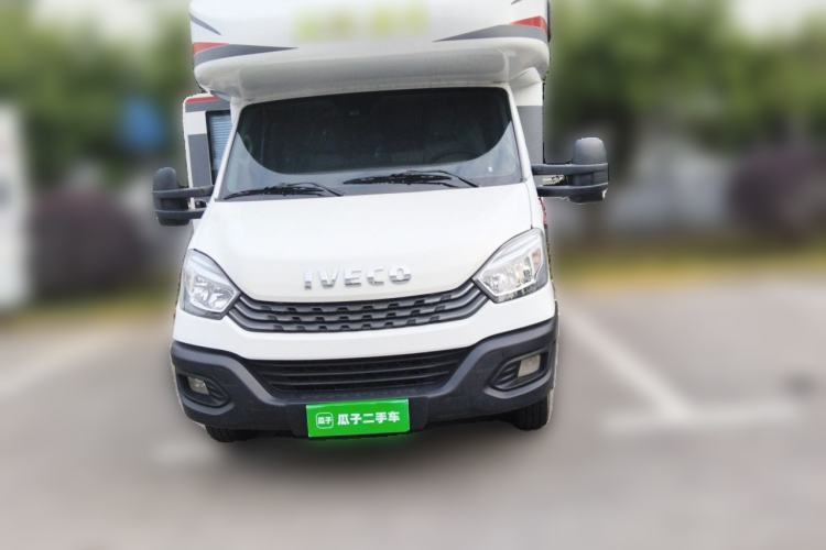 Used Iveco Eurocargo 2021 3.0T Automatic Chaorui Long-Wheelbase High-Roof Side-Sliding Door F1C (For Modification Only) Front