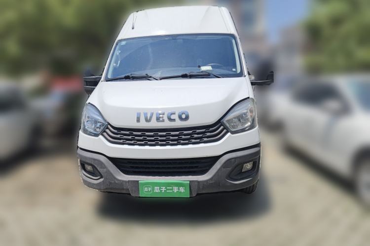 Used Iveco Eurocargo 2021 2.0T Manual Super Rui Long Wheelbase Short Overhang High Roof Side-Sliding Door F1A Front