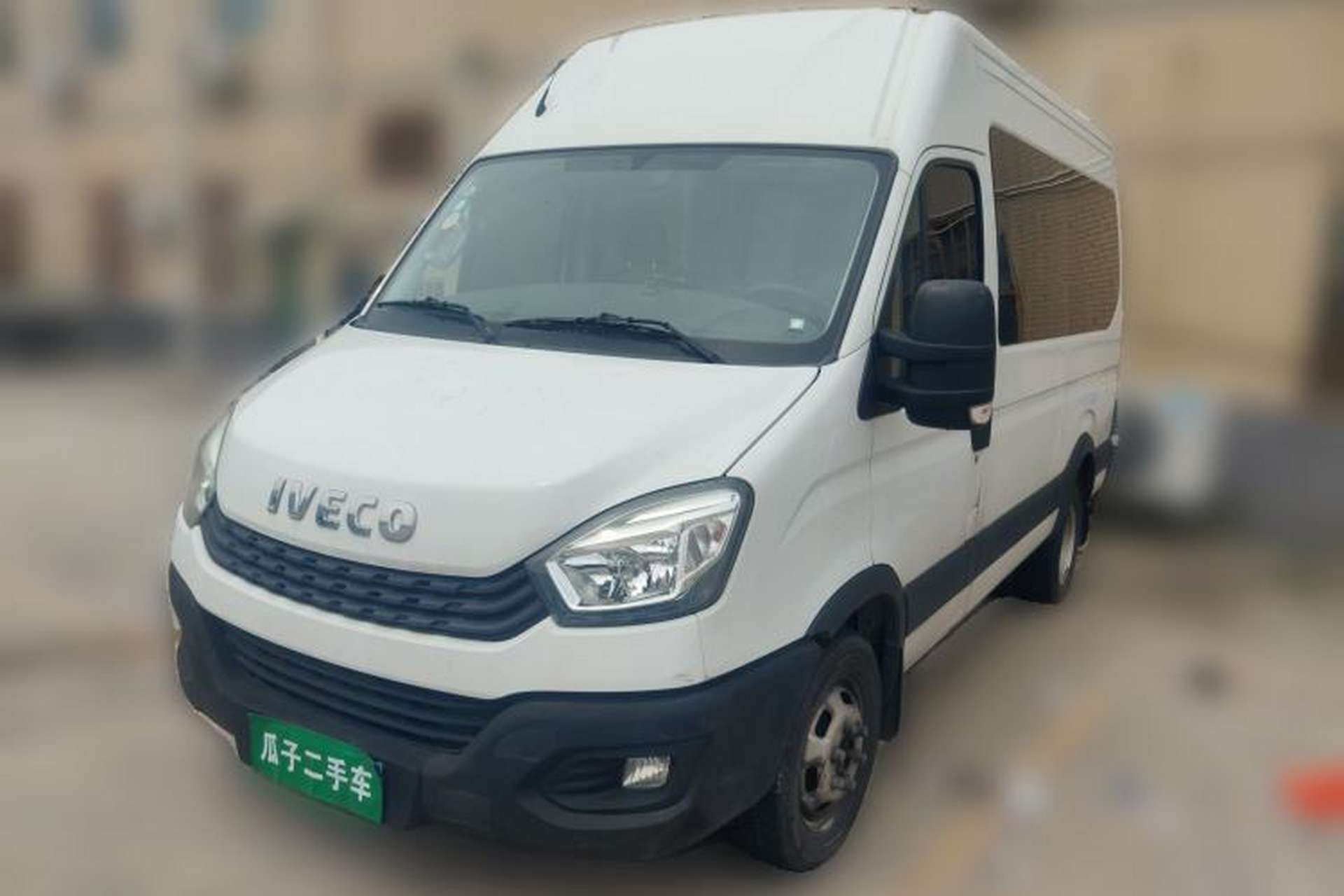 Used Iveco Eurocargo 2021 2.0T Manual Super Rui Long Wheelbase Short Overhang High Roof Side-Sliding Door F1A Front Left 45 Deg