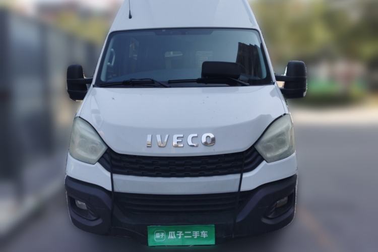 Used Iveco Eurocargo 2021 2.0T Manual Super Rui Long Wheelbase Short Overhang High Roof Side-Sliding Door F1A Front