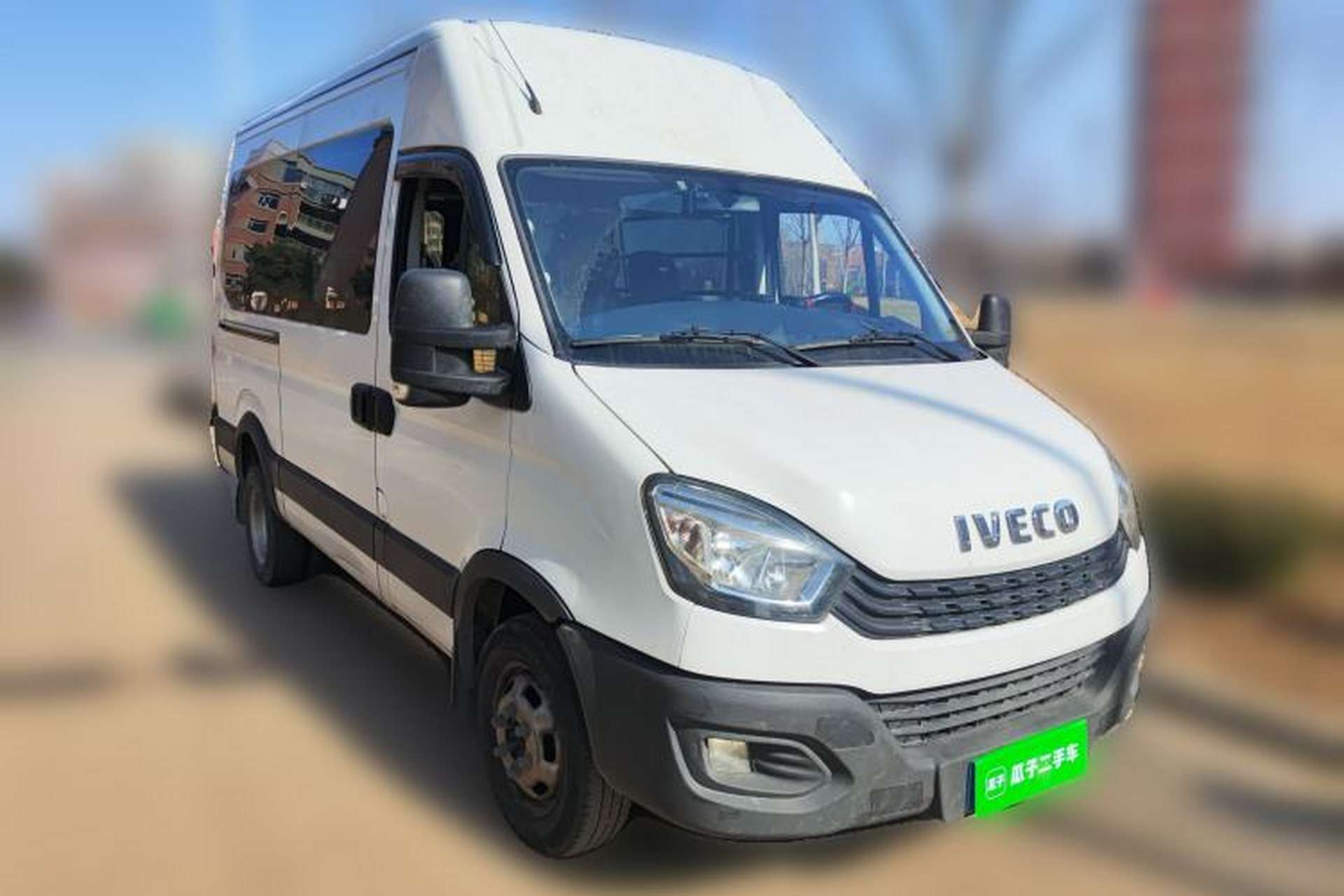 Used Iveco Eurocargo 2021 2.0T Manual Super Rui Long Wheelbase Short Overhang High Roof Side-Sliding Door F1A Front Right 45 Deg