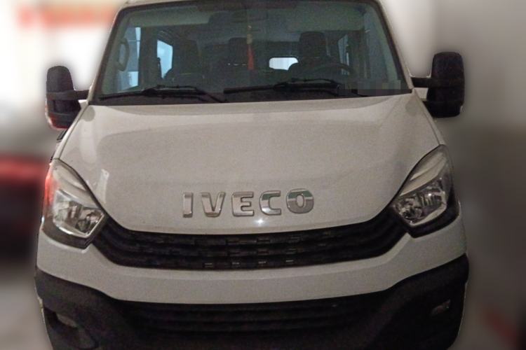 Used Iveco Eurocargo 2021 2.0T Manual Super-Rui Short Wheelbase Low-Roof Side-Hinged Door F1A Front