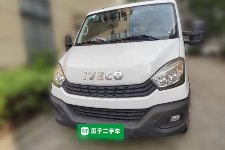 Used Iveco Eurocargo 2021 2.0T Manual Super-Rui Short Wheelbase Low-Roof Side-Hinged Door F1A Front
