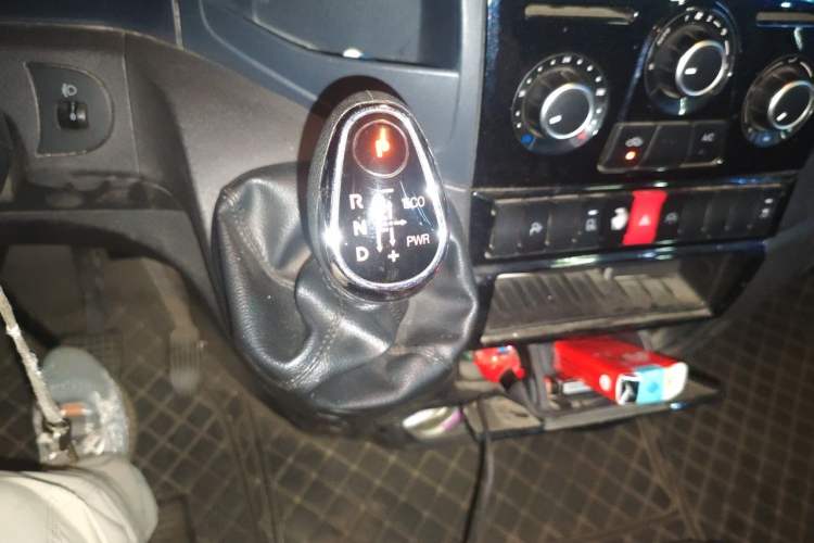 Used Iveco Eurocargo  Gear Lever